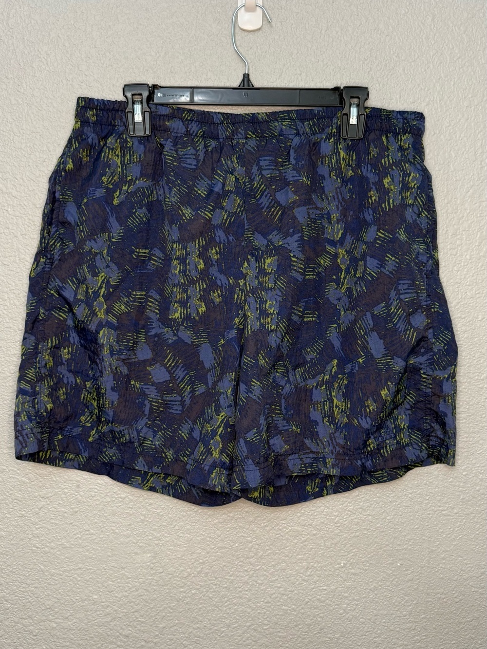 Vintage Nike ACG | Abstract Swim Trucks 1990’s | Size Large